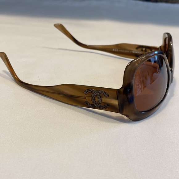 Chanel 5102c 871 Opal Light Brown sunglasses - Picture 9 of 16